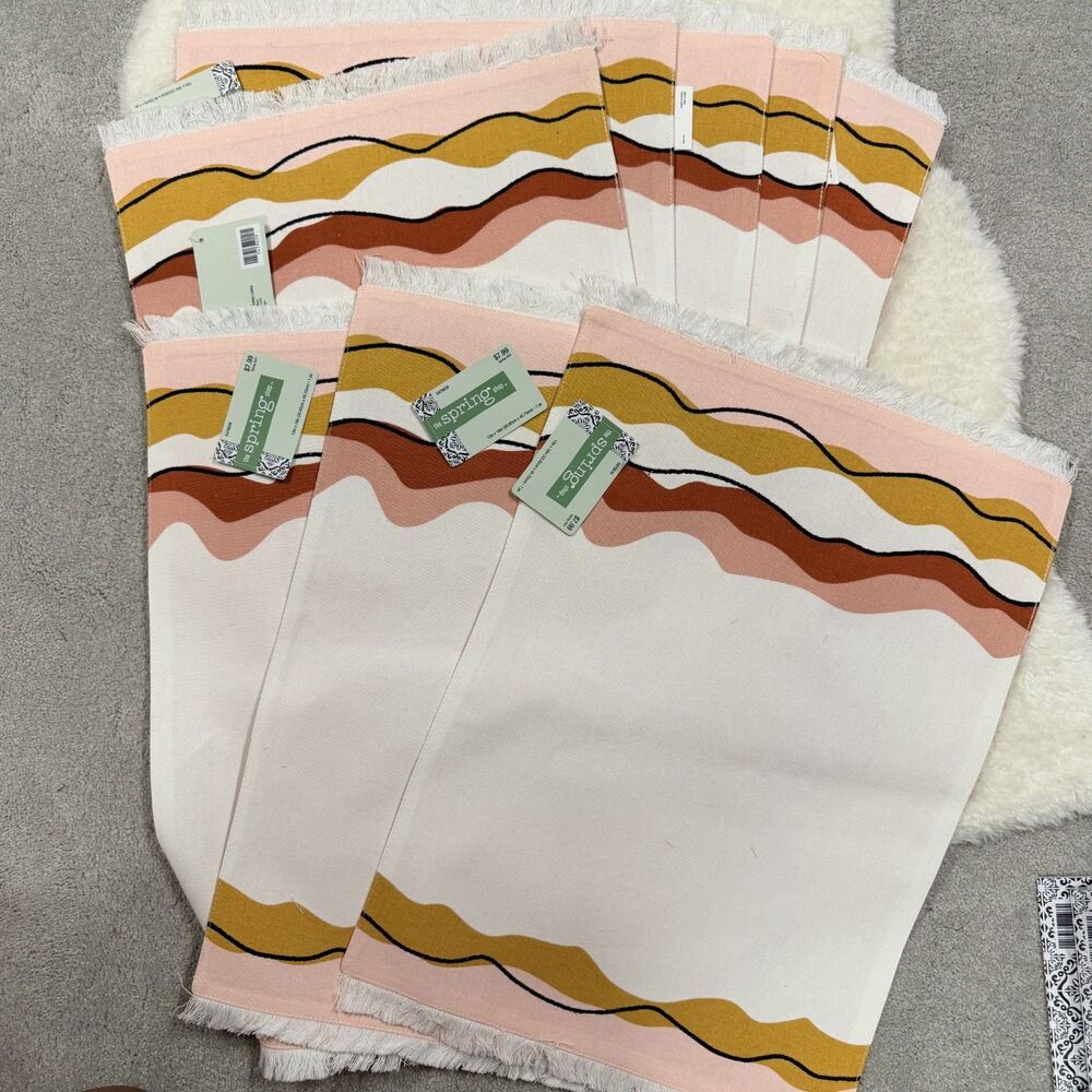 The Spring Shop New Waves Abstract Fringe 8 Pieces Place Mats